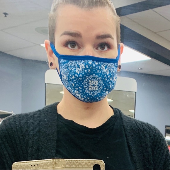 Meet your Posher, Christine - Picture 1 of 1